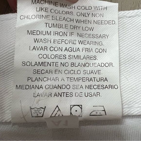 Jordache white shorts size 11/12 button fly. Front pockets vintage Y2K - Picture 7 of 12